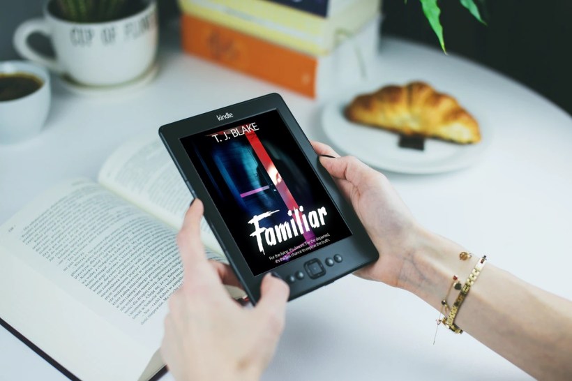 Familiar Kindle woman reading